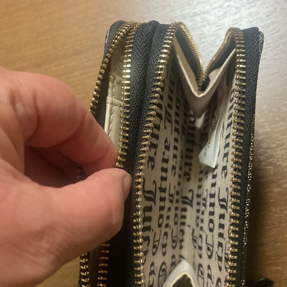 LOW START Juicy Black and Pink double zip wallet NWT about 4x 5 3/4 with bling - Picture 6 of 8